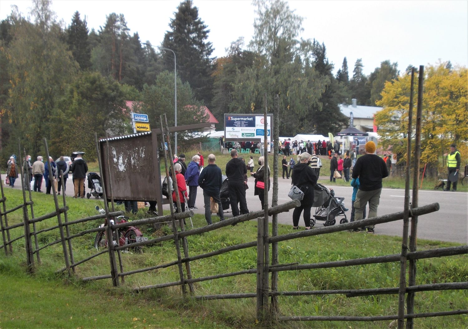 Kesän satokauden päättyessä Lähiruokamessujen kattaus Elimäellä 10.-11.9. on jälleen totutun runsas ja monipuolinen. Vuoden erikoisteemana on – kenties monien yllätykseksi – Lohturuoka. 1