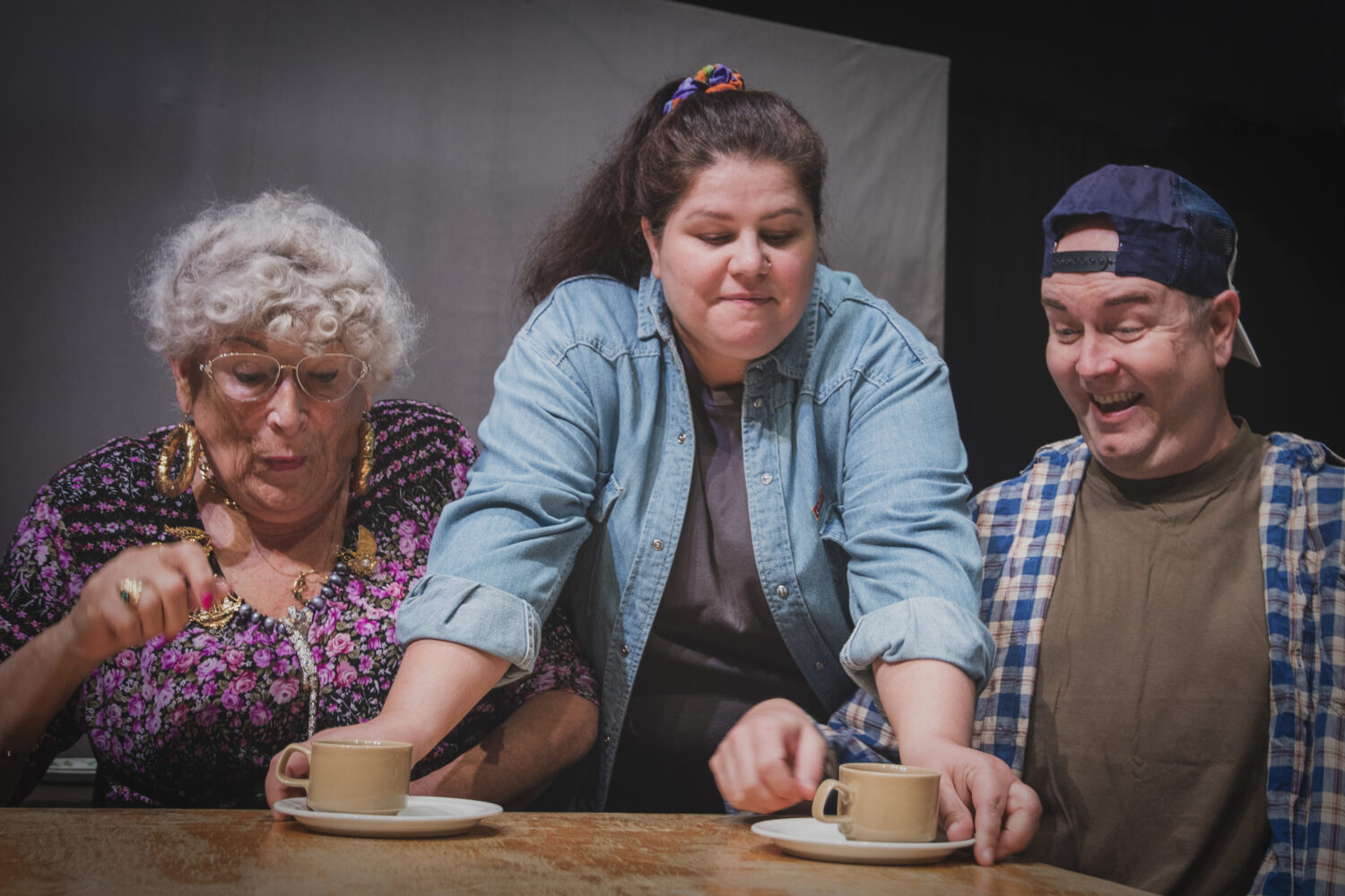 Kuusankosken Teatterissa Pulkkinen Live Show 26.9. sekä muita vierailuesityksiä ja 25.10.2024 alkaen Joki jää – Pohjoinen Kymenlaakso kahel nakil 4