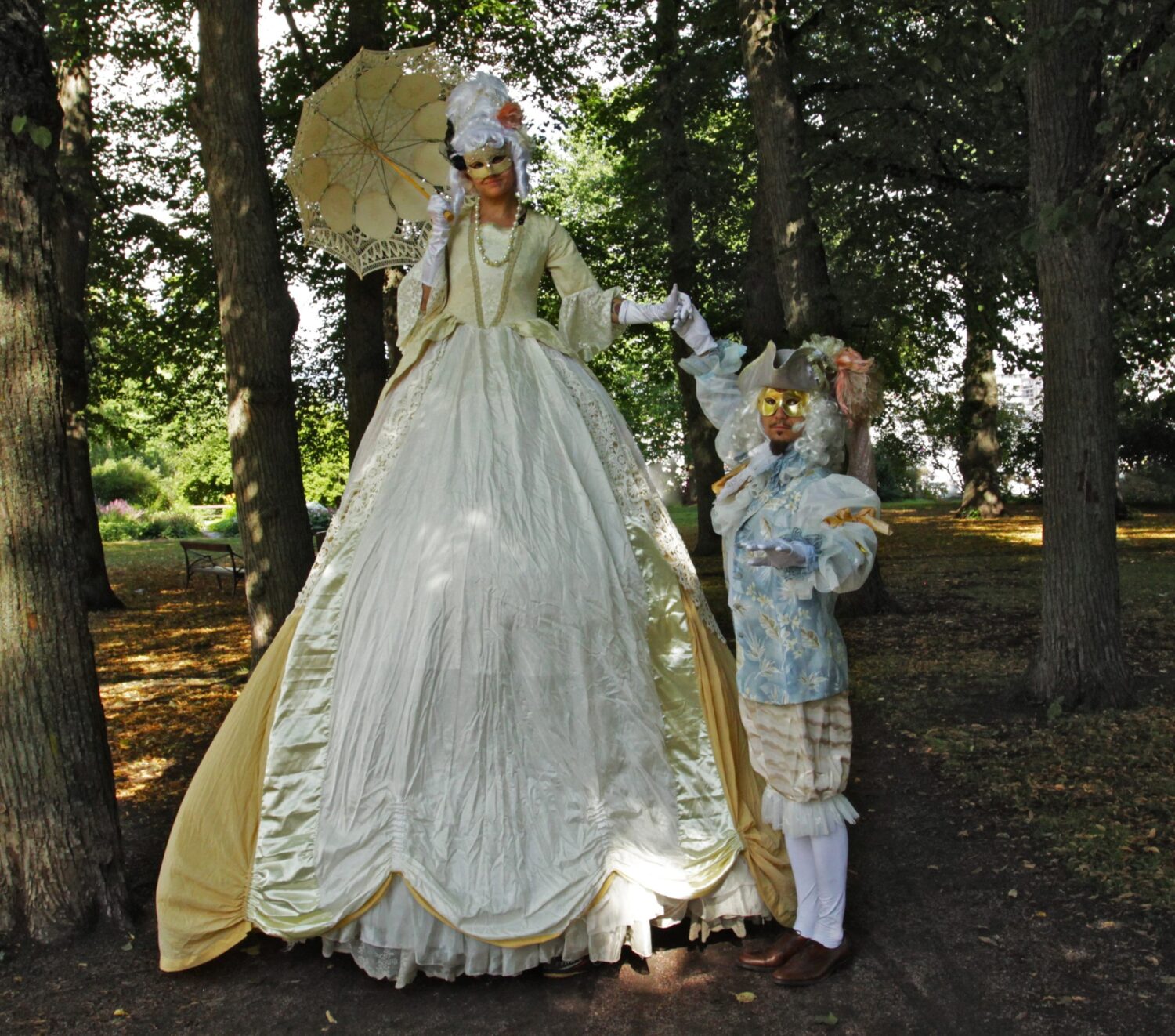 Lasten teatteritapahtuma Kuulas tarjoaa lapsiperheille myös pääsymaksutonta ohjelmaa Kuusankoskitalolla pe 23.5.2025 ja Verlan tehdasmuseon alueen Taidelauantaina 24.5. klo 10-15 2