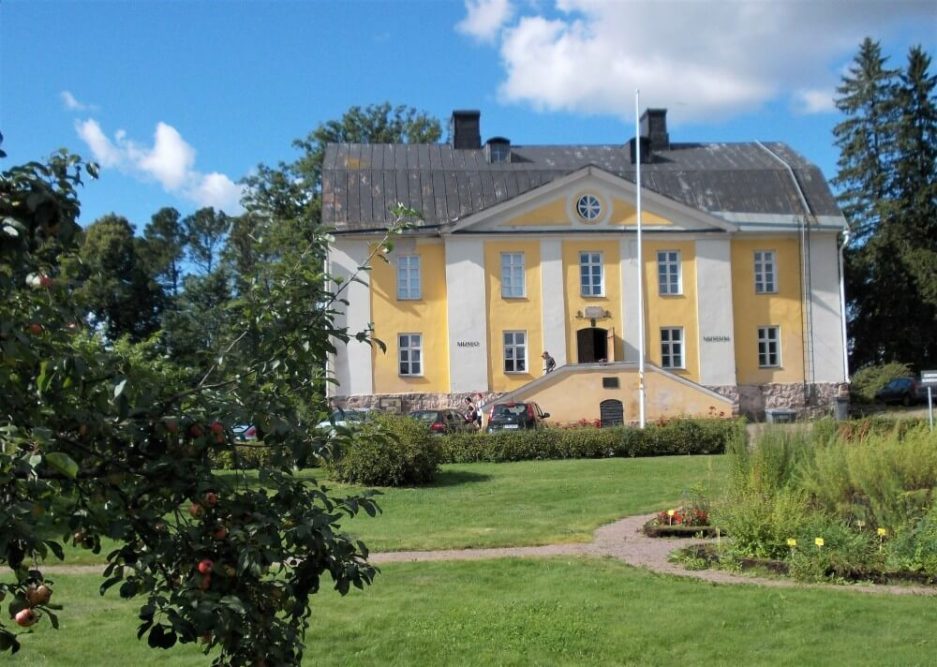 Loviisan kaupunginmuseo Kommendantintalo
